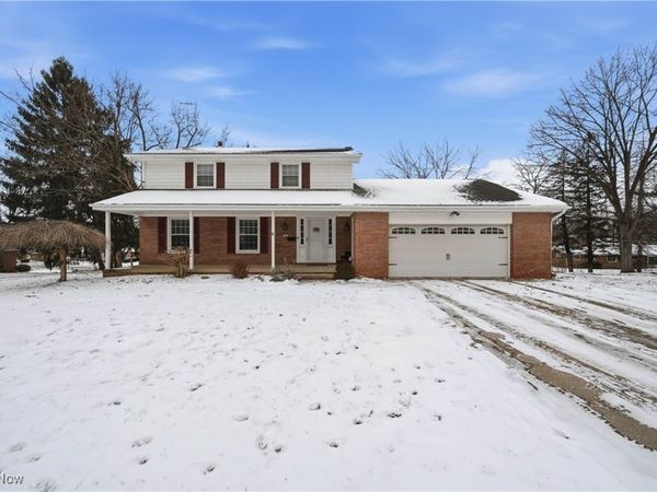 762 Summit Circle SE, North Canton, OH 44720