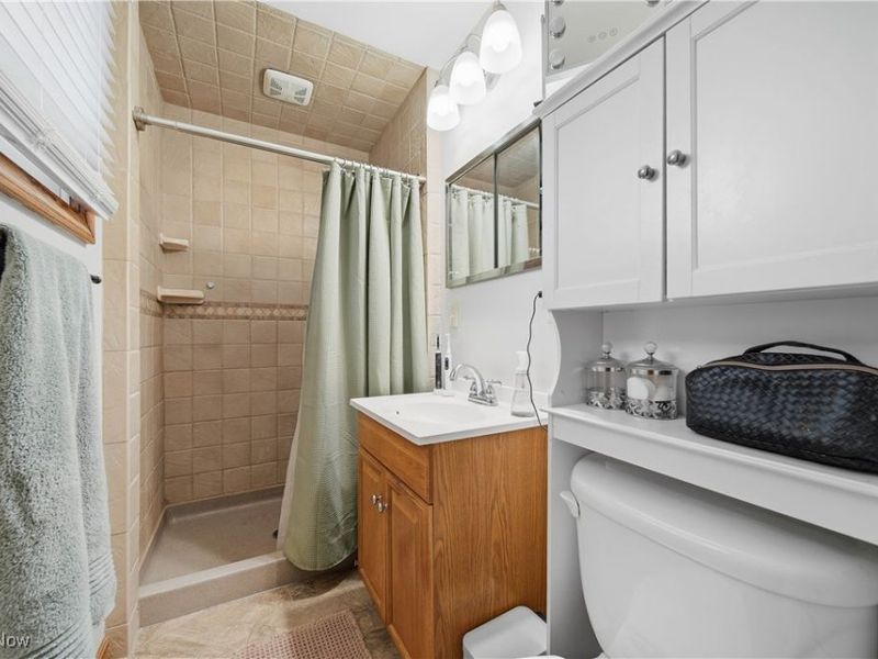 762 Summit Circle SE, North Canton, OH 44720 Photo 25