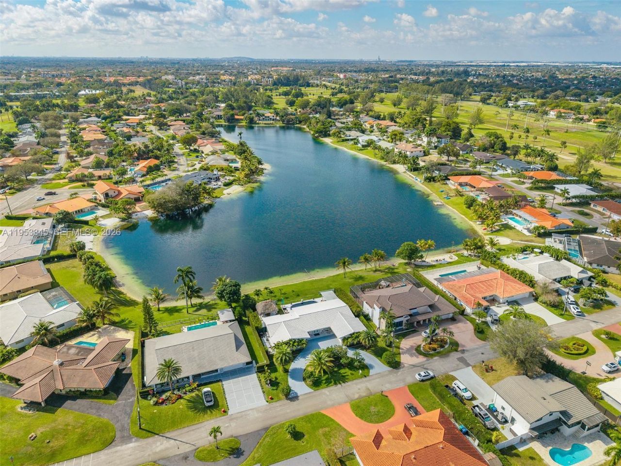 6830 Winged Foot Dr, Hialeah, FL 33015 Photo