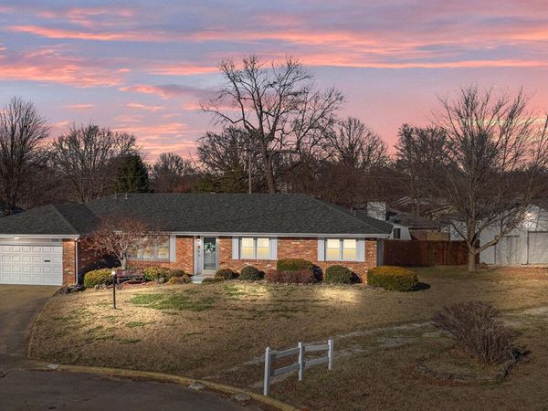 3208 S Alden Circle, Springfield, MO 65804