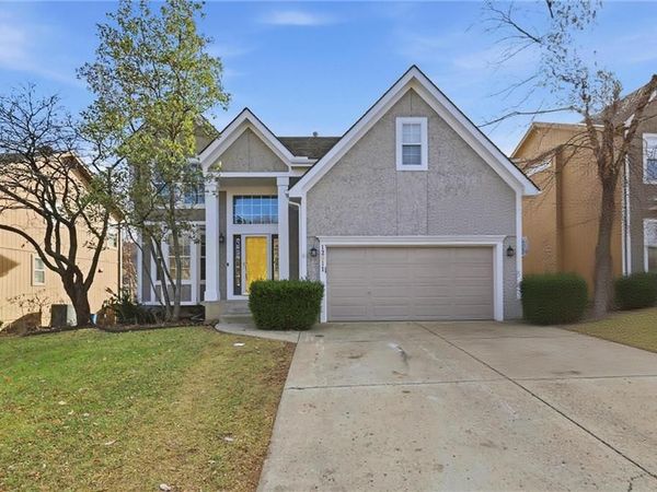 12811 W 137th Court, Overland Park, KS 66221