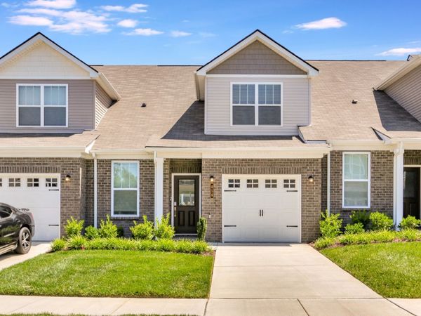 656 Birdie Dr, Spring Hill, TN 37174