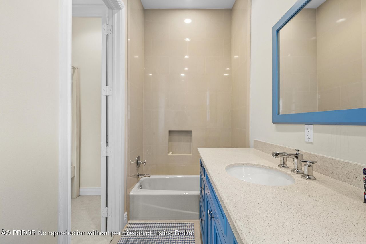 124 Forest Hill Boulevard, West Palm Beach, FL 33405 Photo