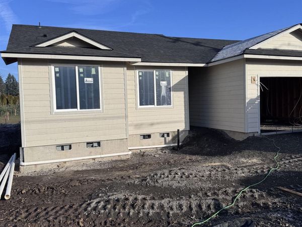 3710 Long St, Sweet Home, OR 97386