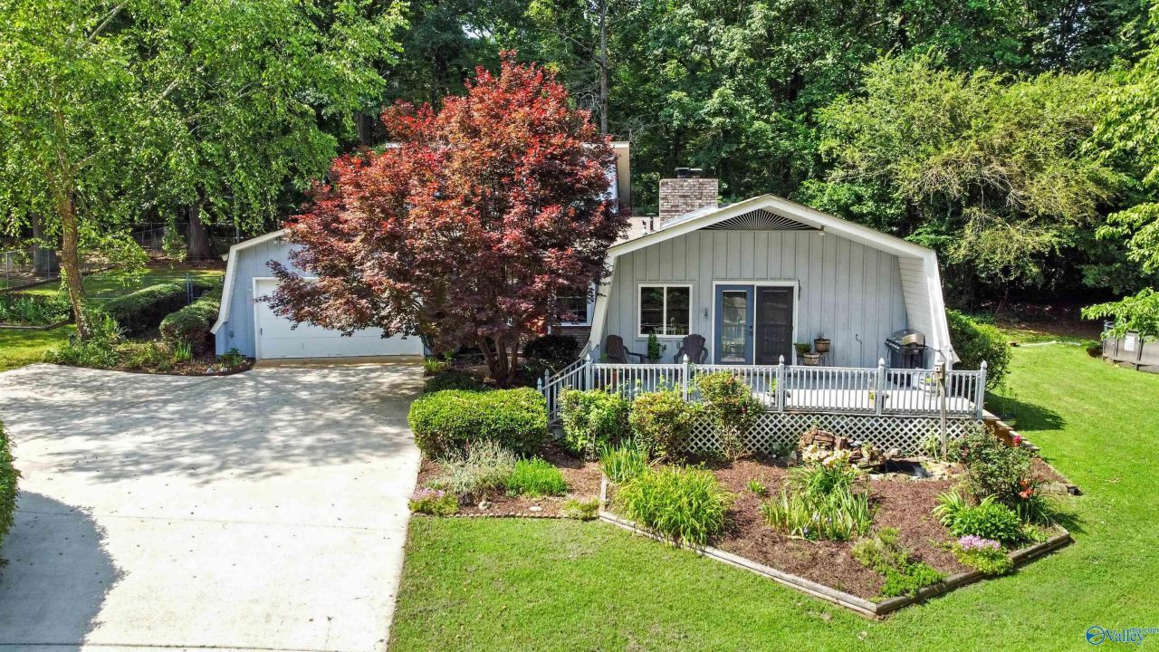 115 Cornelius Road, Guntersville, AL 35976 Main Photo