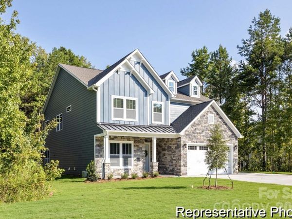 147 Borders Street , Unit 196p, Statesville, NC 28677