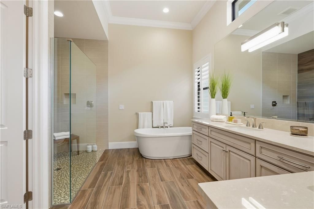 11821 Via Cassina Ct, Miromar Lakes, FL 33913 Photo