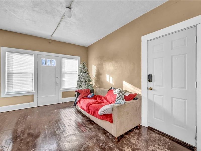 3423 E 140th Street, Cleveland, OH 44120 Photo 14