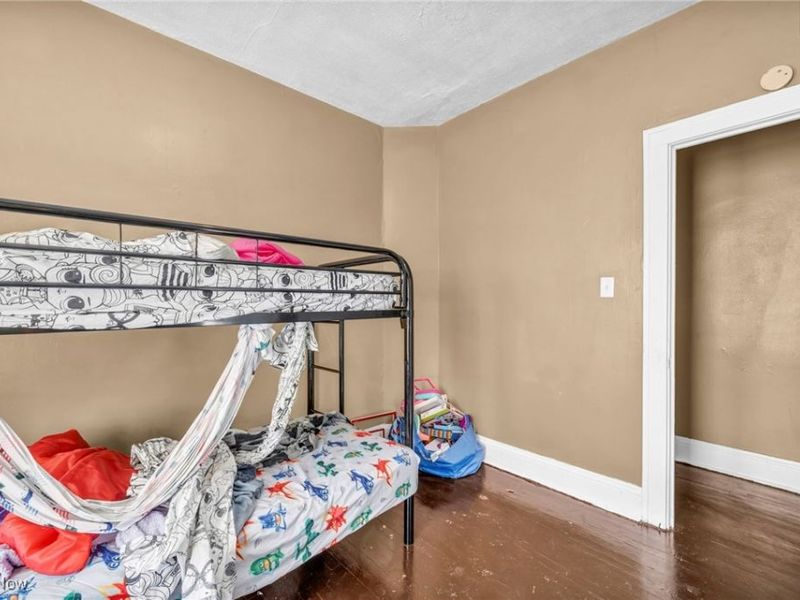 3423 E 140th Street, Cleveland, OH 44120 Photo 32