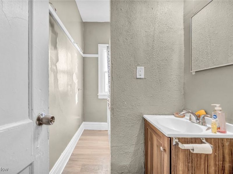 3423 E 140th Street, Cleveland, OH 44120 Photo 42