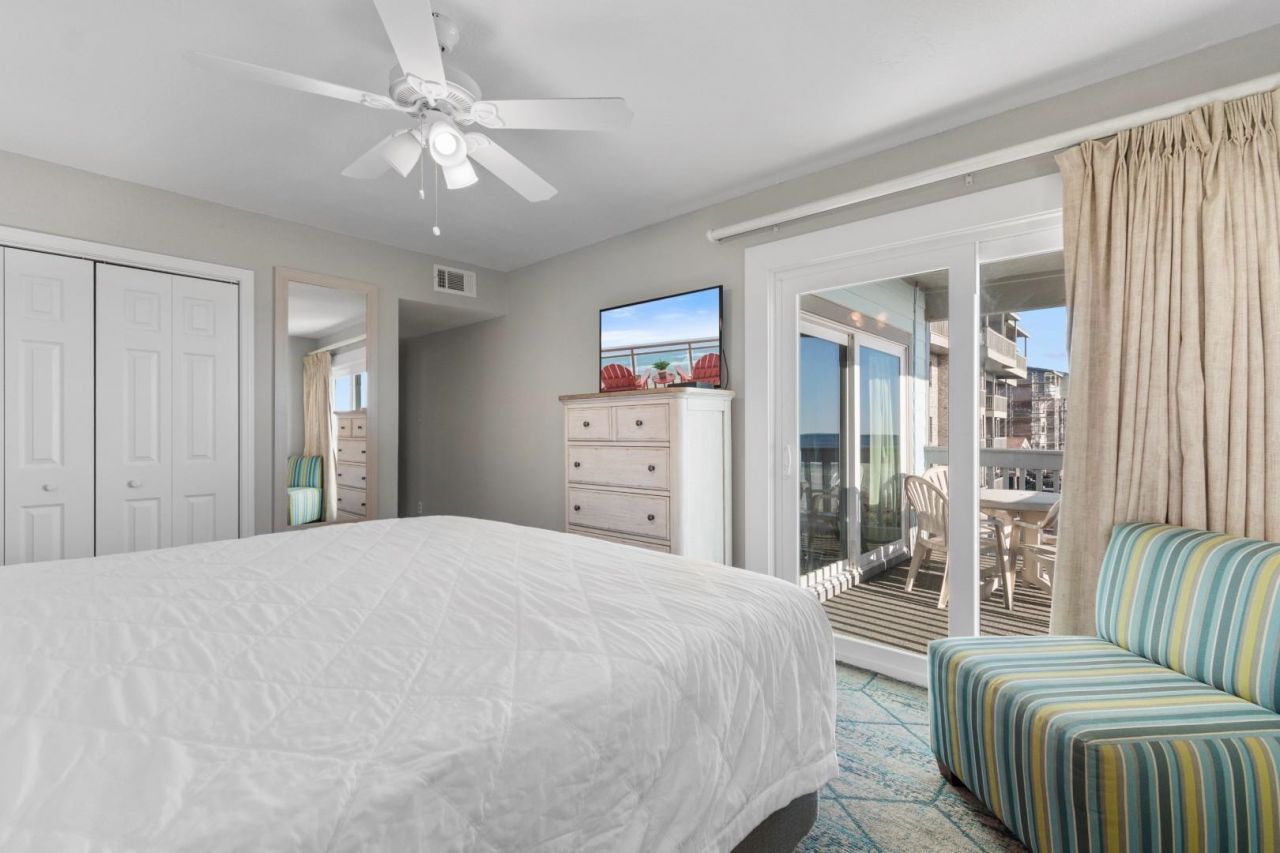 1011 S Ocean Blvd. Photo 16