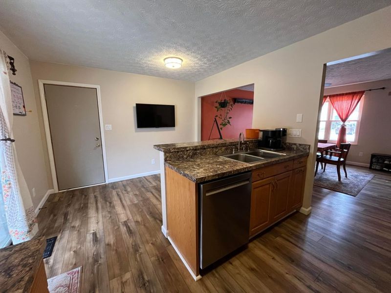 542 Douglas Drive, Circleville, OH 43113 Photo 10