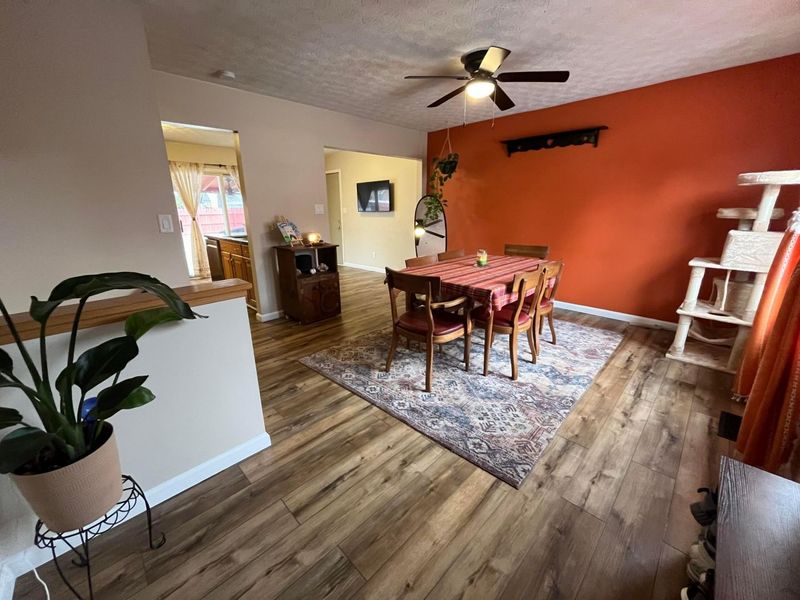 542 Douglas Drive, Circleville, OH 43113 Photo 8