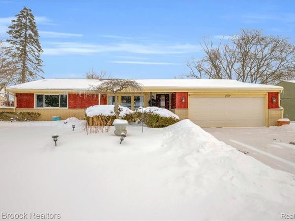 2624 Penna Drive, West Bloomfield Twp, MI 48324