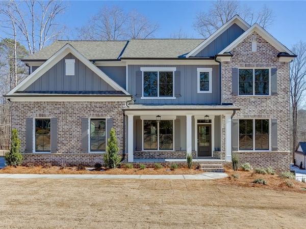 1041 Riverhill Drive, Bishop, GA 30621