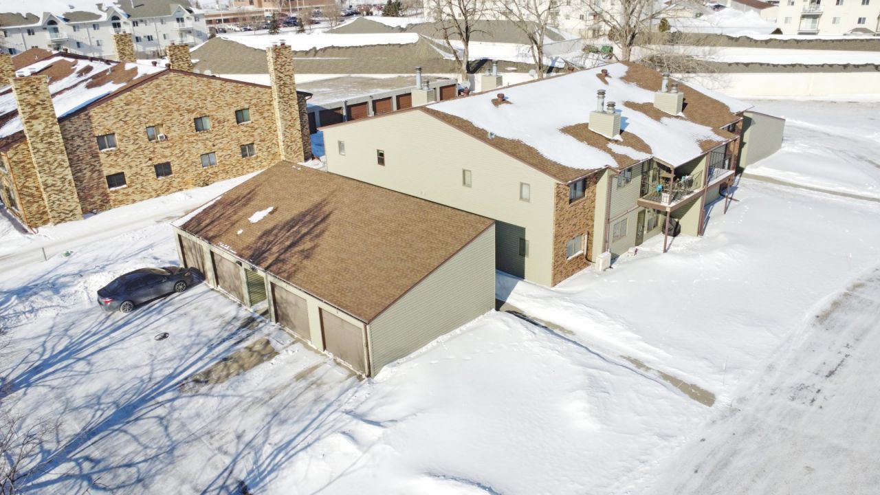 2402 18th Street S, Unit 3, Fargo, ND 58103 Main Photo