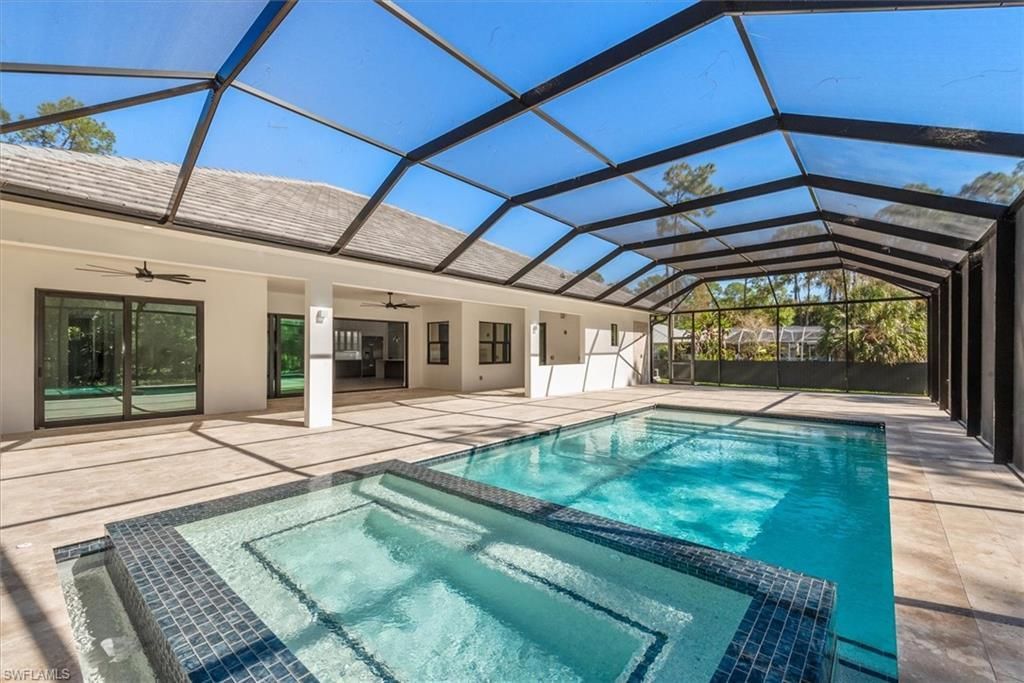 5080 Hickory Wood Dr, Naples, FL 34119 Photo