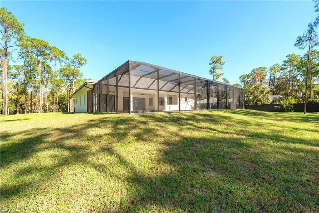 5080 Hickory Wood Dr, Naples, FL 34119 Photo