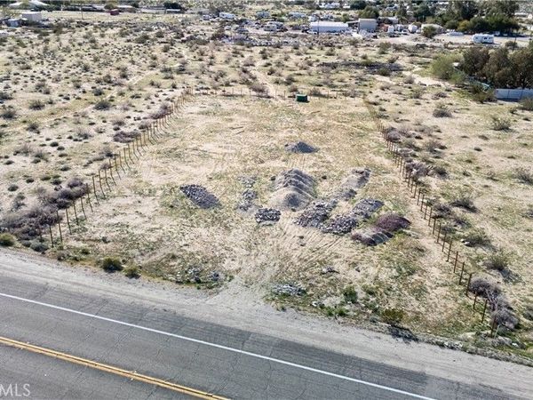 65 Dillon Road, Sky Valley, CA 92240