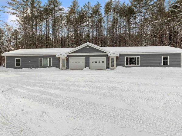 30 Pine Street, Newport, NH 03773