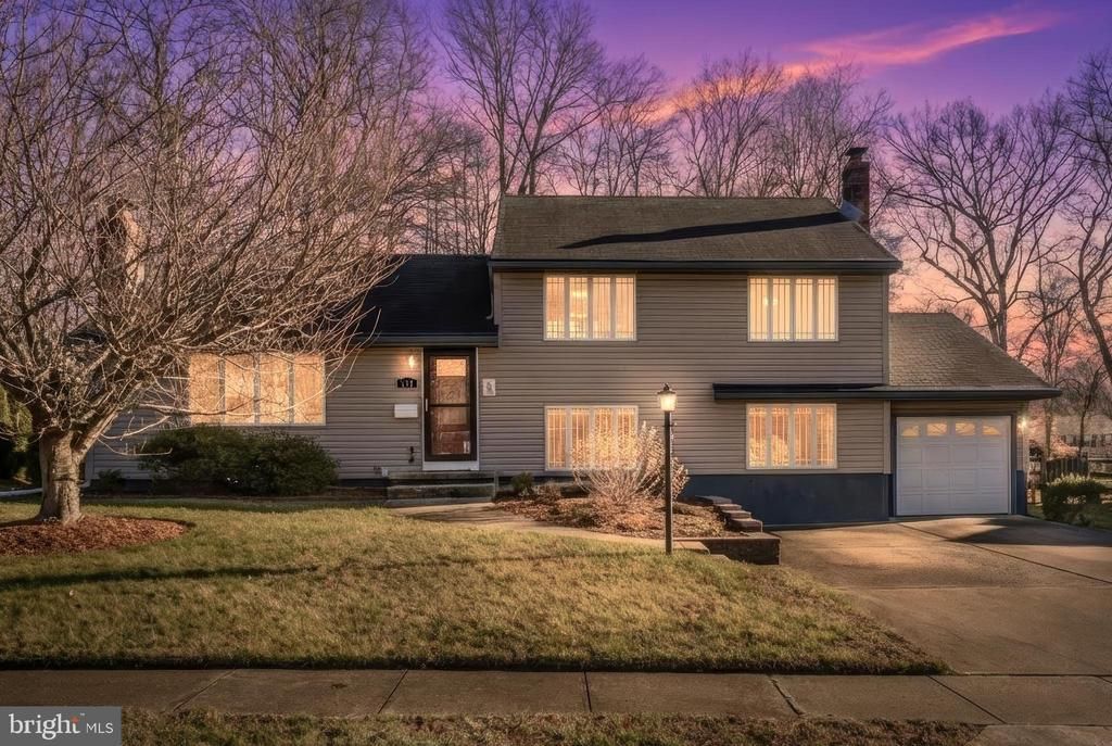 154 Fox Chase Drive, Delran, NJ 08075 Main Photo