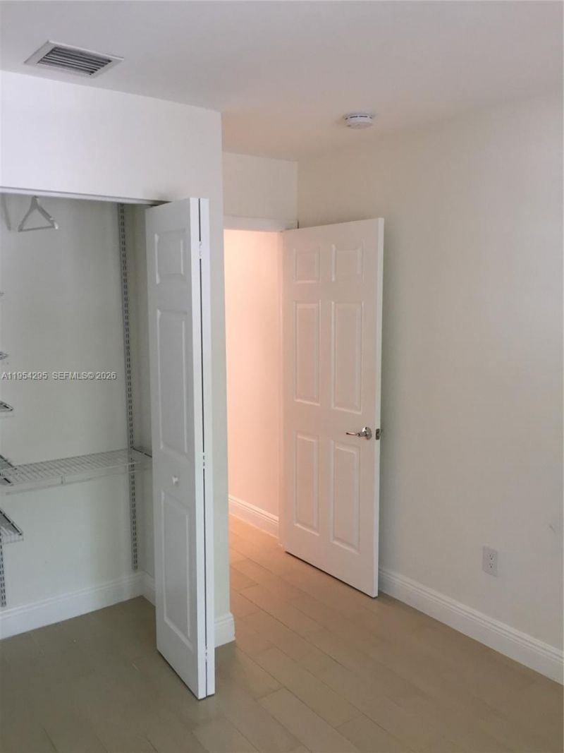 7233 NW 113th Ct, Doral, FL 33178 Photo