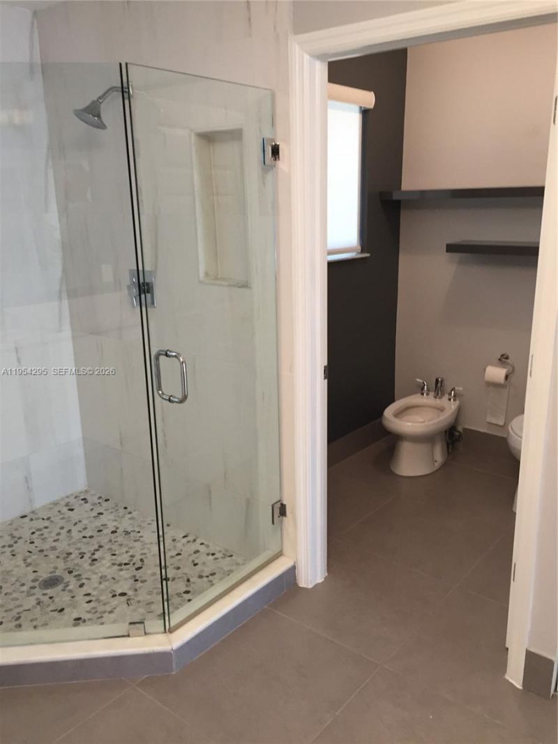 7233 NW 113th Ct, Doral, FL 33178 Photo