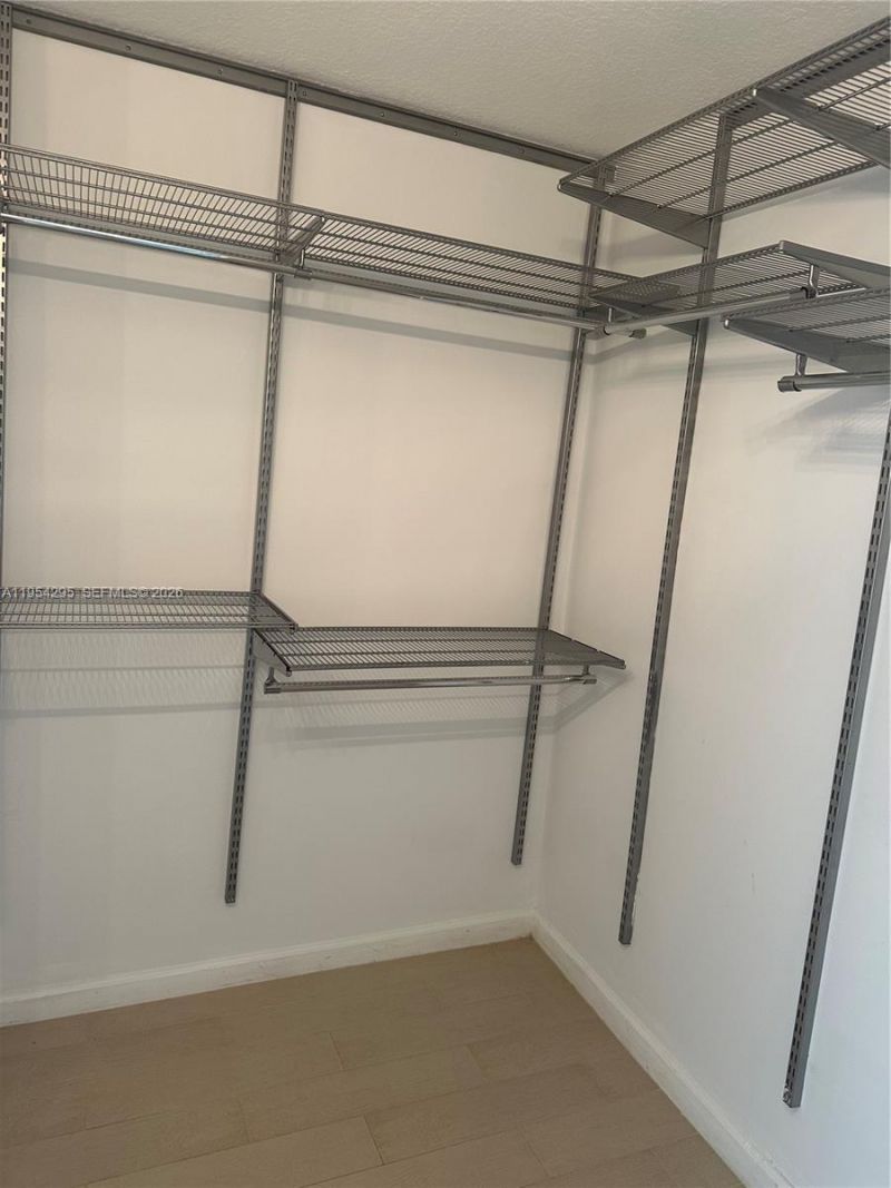 7233 NW 113th Ct, Doral, FL 33178 Photo