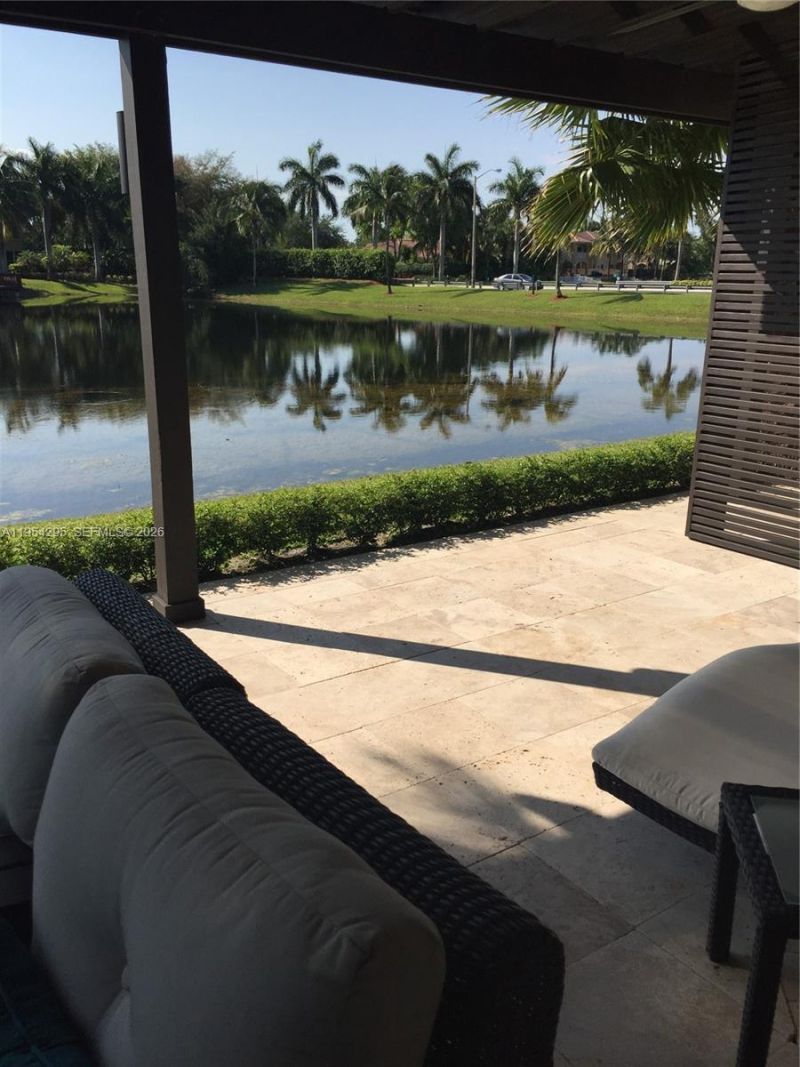 7233 NW 113th Ct, Doral, FL 33178 Photo