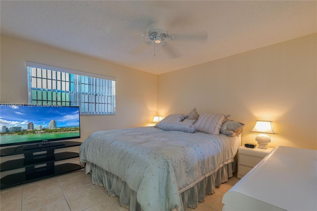 5860 NW 44th St, Unit 711, Lauderhill, FL 33319 Photo