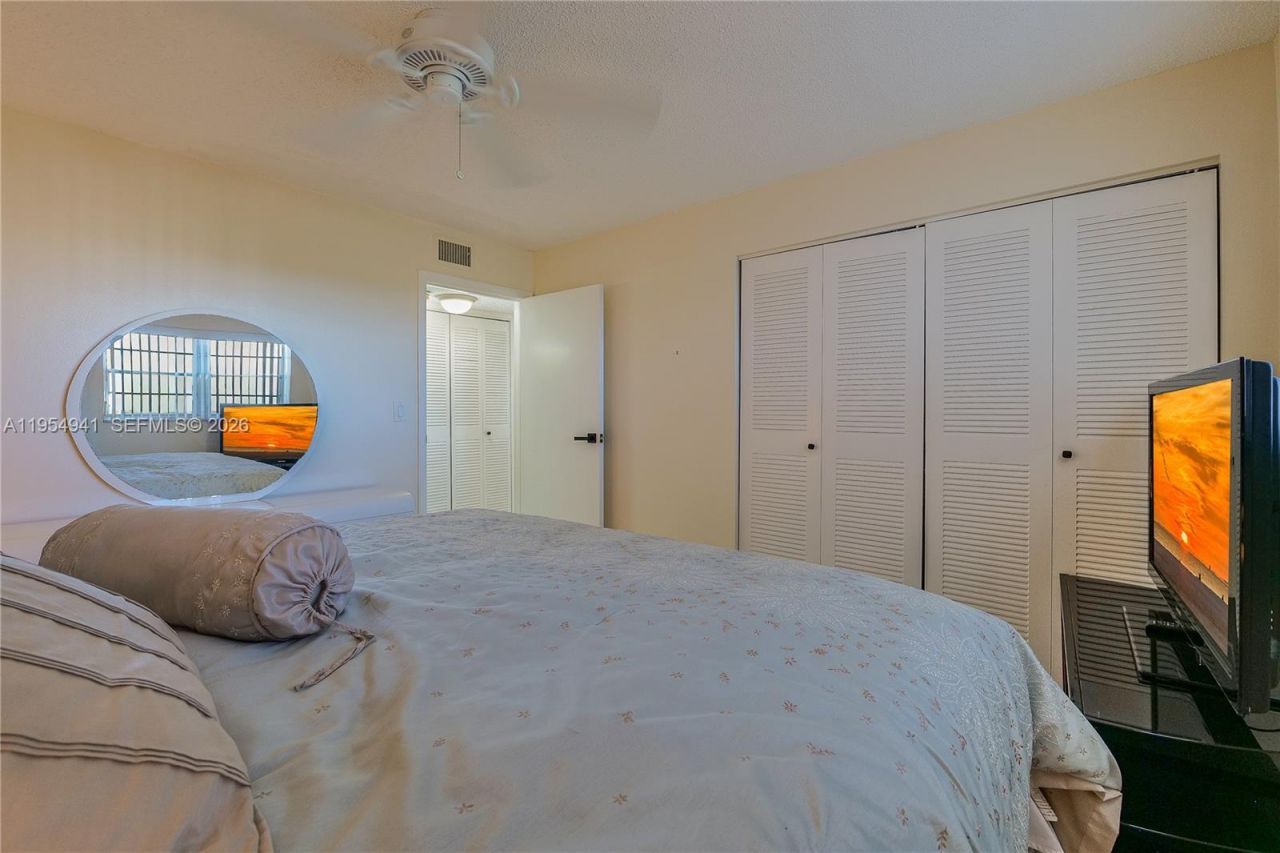 5860 NW 44th St, Unit 711, Lauderhill, FL 33319 Photo