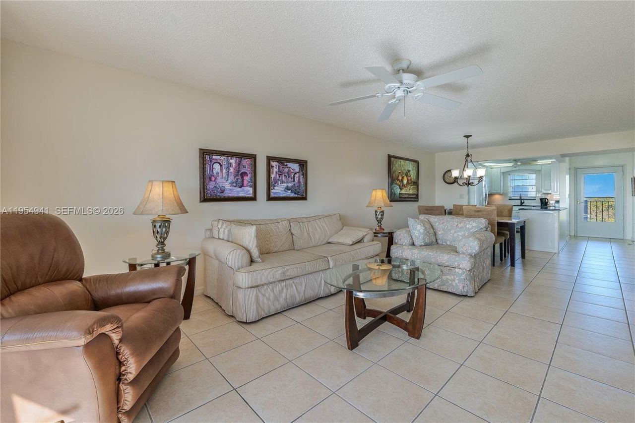 5860 NW 44th St, Unit 711, Lauderhill, FL 33319 Photo