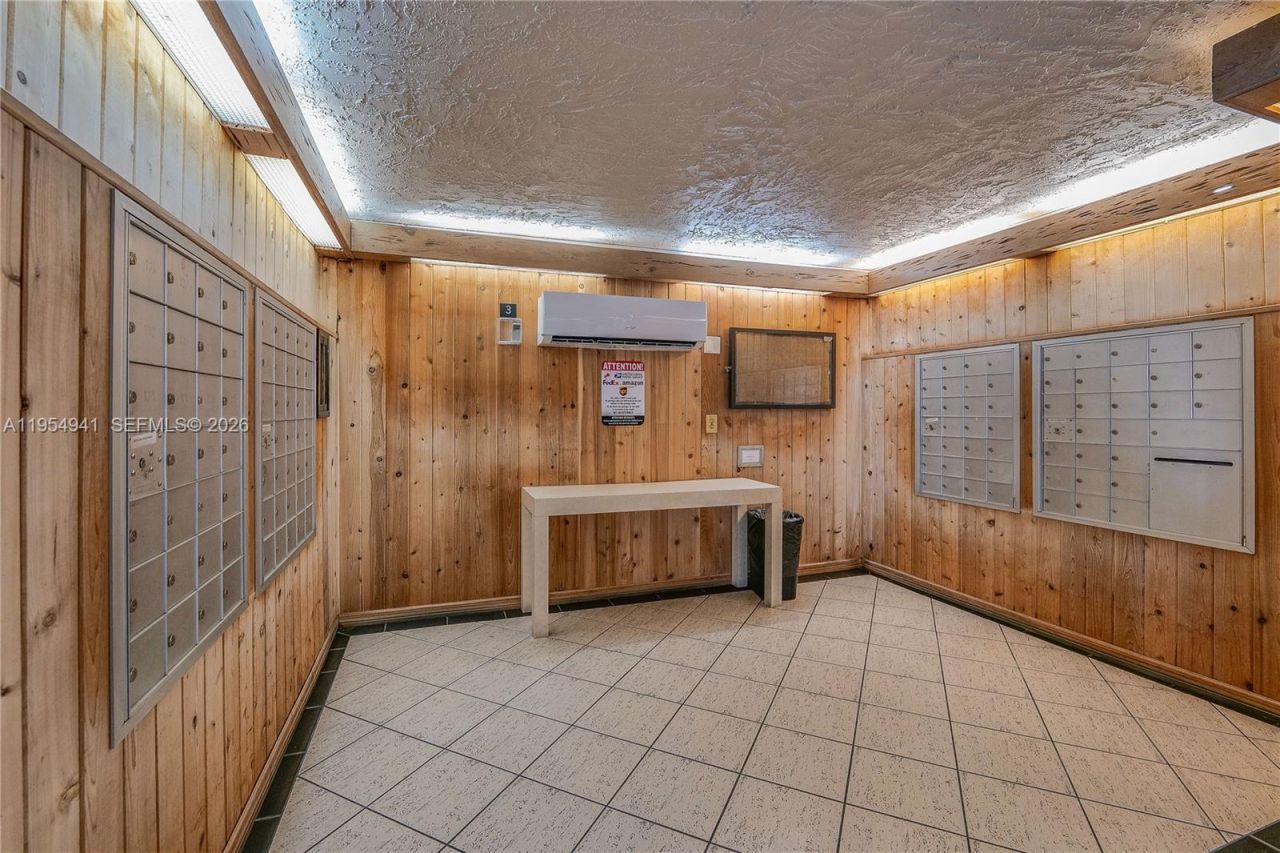 5860 NW 44th St, Unit 711, Lauderhill, FL 33319 Photo