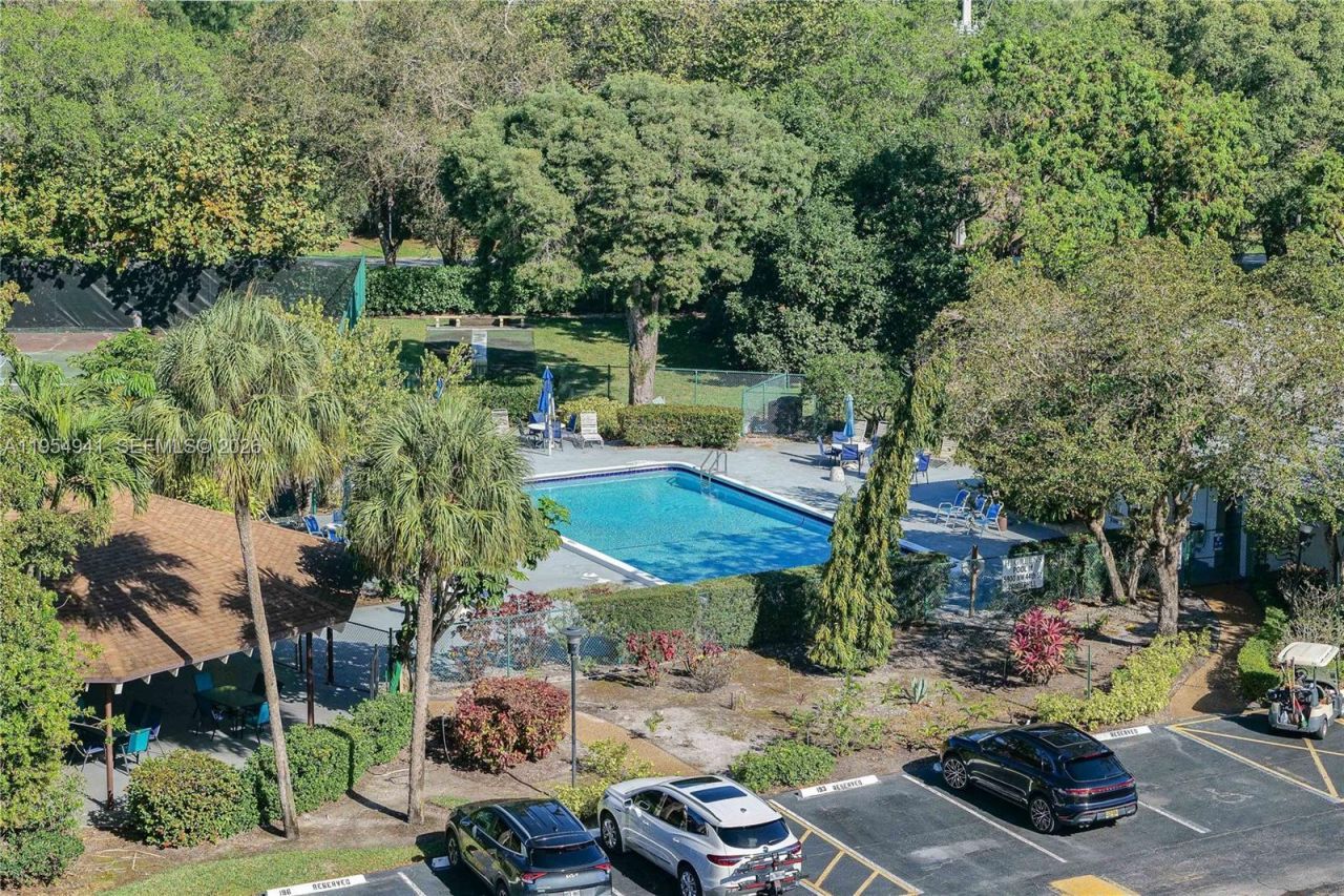 5860 NW 44th St, Unit 711, Lauderhill, FL 33319 Photo