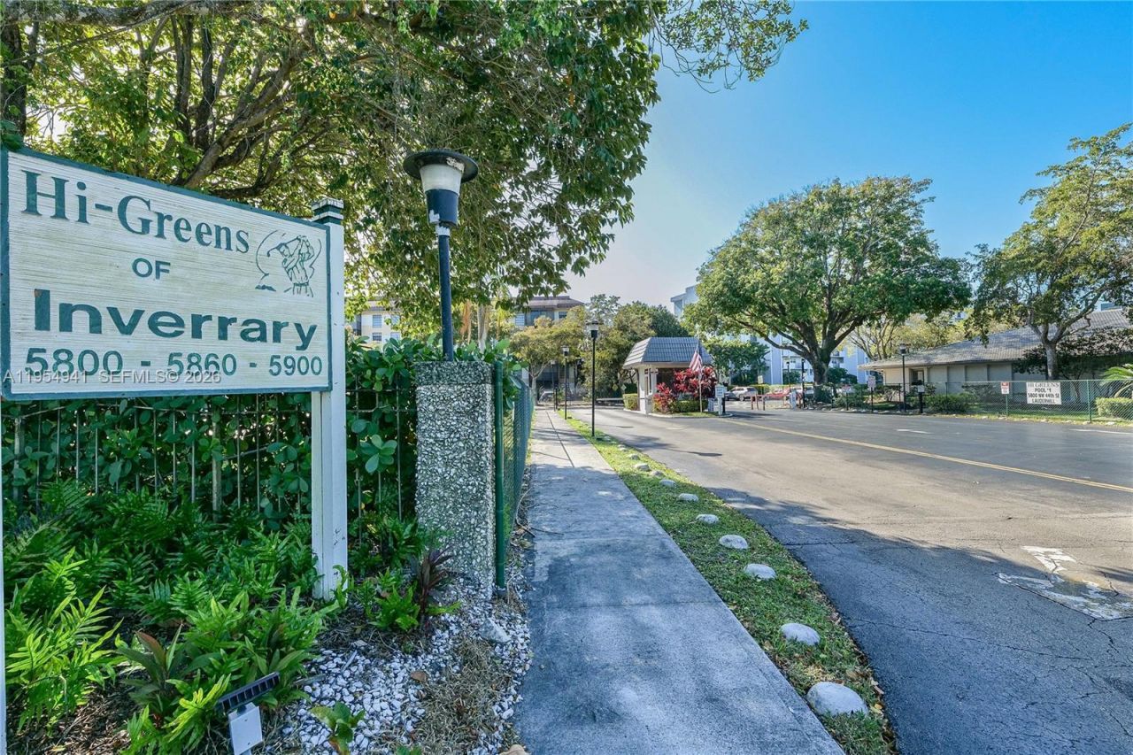 5860 NW 44th St, Unit 711, Lauderhill, FL 33319 Photo