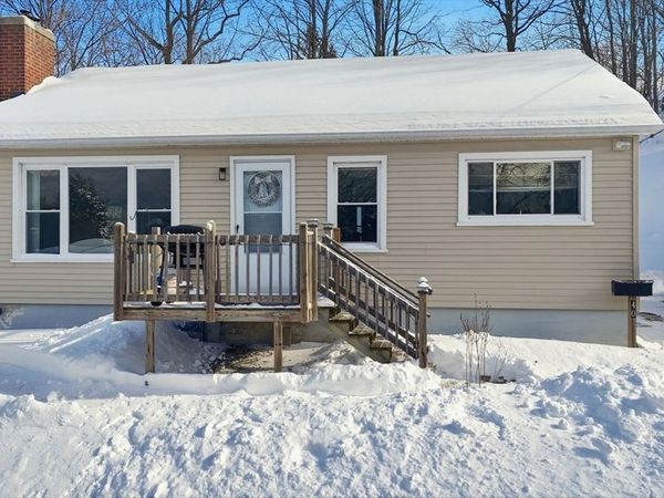 40 Victory Ter, Adams, MA 01220