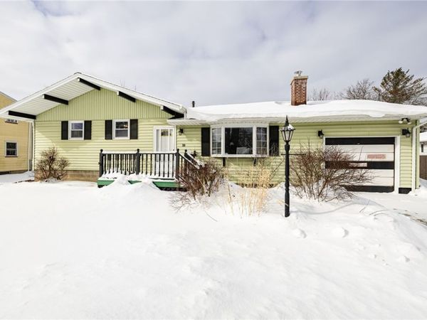 47 Academy Drive, Rochester, NY 14623