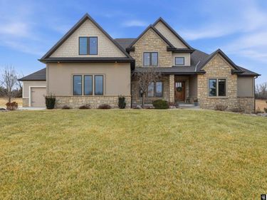 17211 S 38 Street, Roca, NE 68430