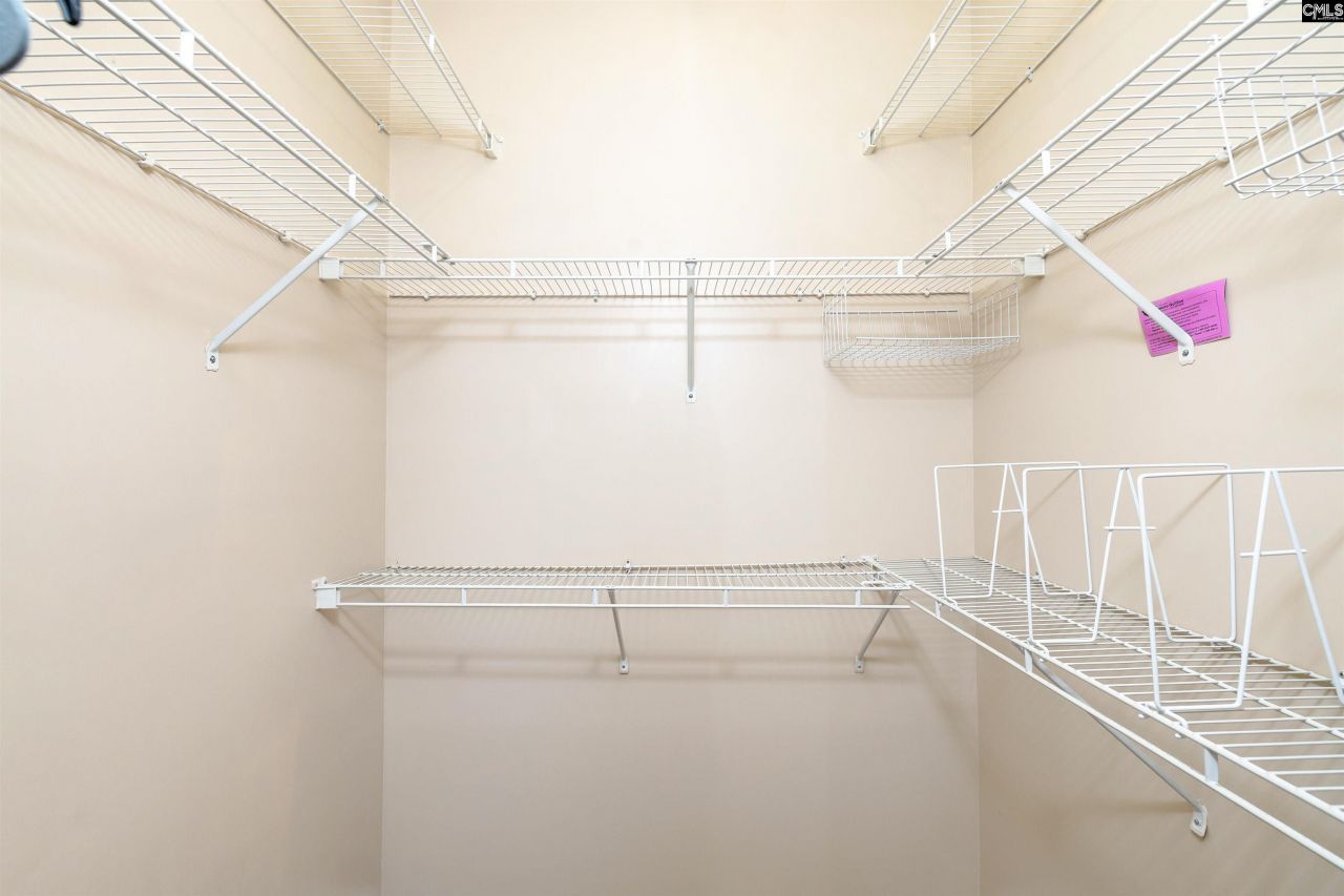 35 Crescent Moon Court  Photo 20