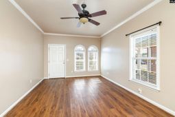 35 Crescent Moon Court  photo 4