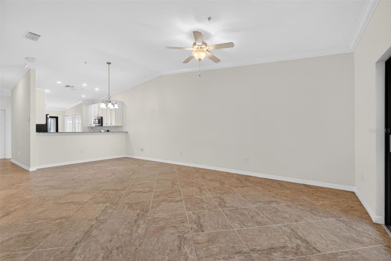 5527 Palmer Circle, Unit 205, Bradenton, FL 34211 Photo