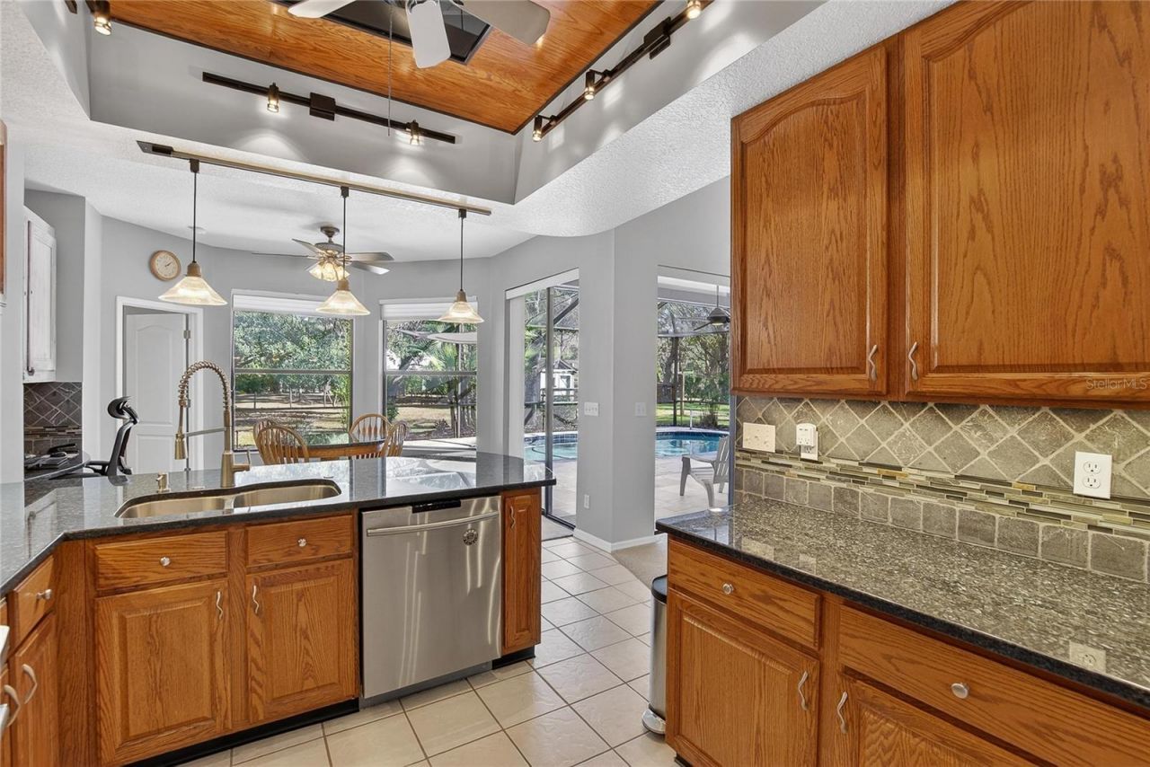 8518 Quail Hollow Boulevard, Wesley Chapel, FL 33544 Photo