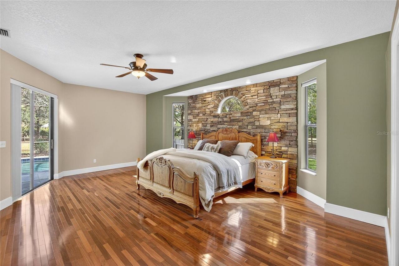 8518 Quail Hollow Boulevard, Wesley Chapel, FL 33544 Photo