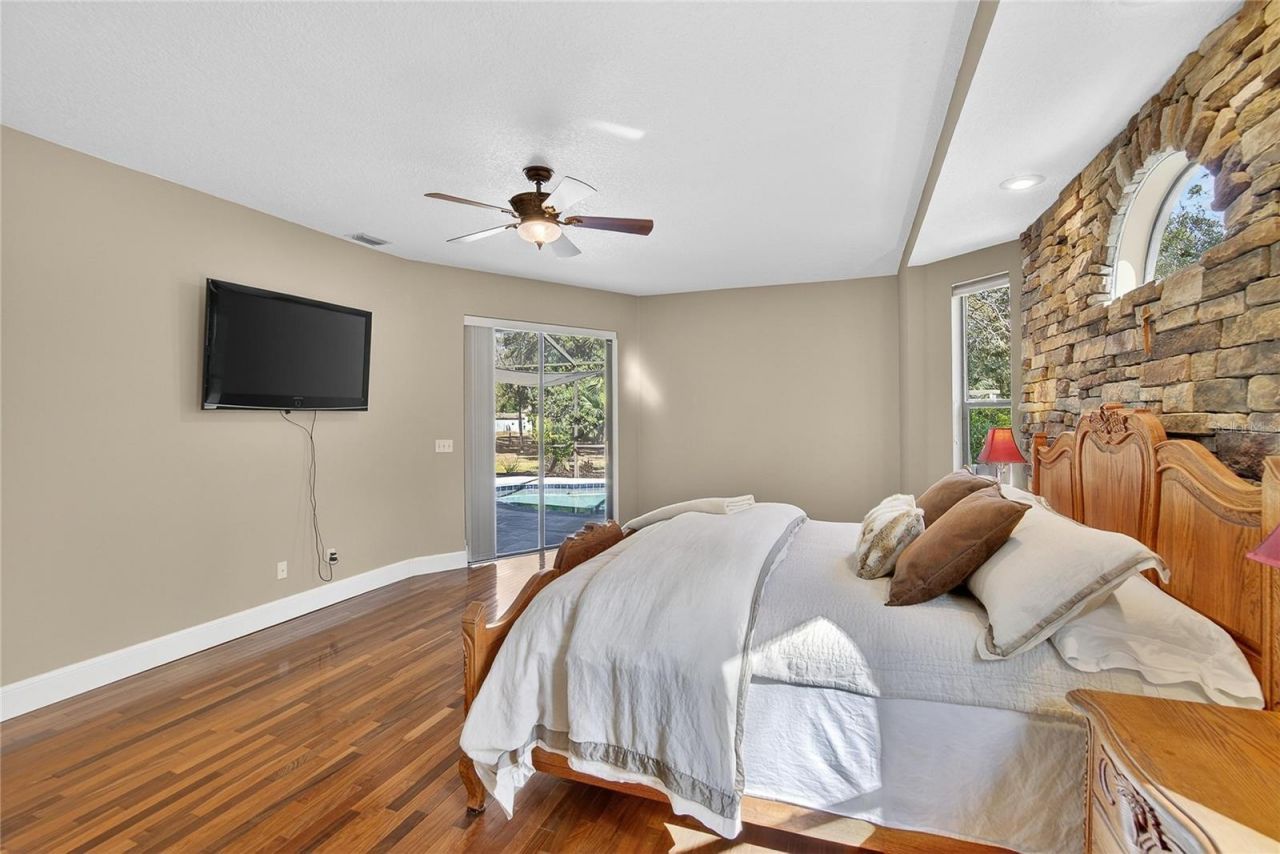 8518 Quail Hollow Boulevard, Wesley Chapel, FL 33544 Photo