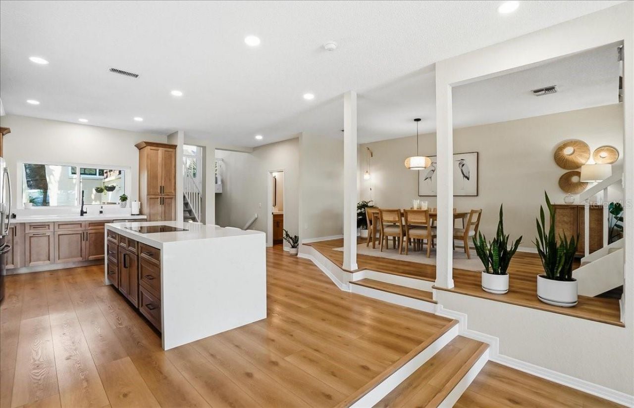 487 Pinellas Bayway S, Unit 107, Tierra Verde, FL 33715 Photo