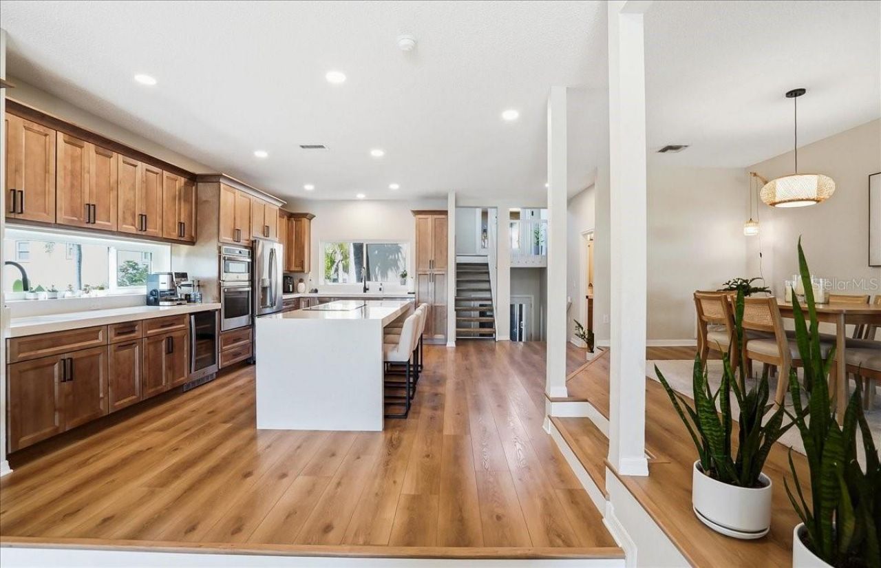 487 Pinellas Bayway S, Unit 107, Tierra Verde, FL 33715 Photo