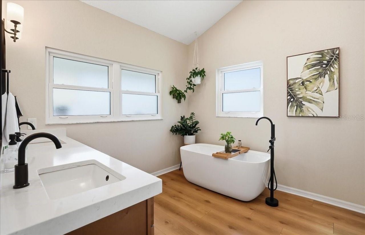 487 Pinellas Bayway S, Unit 107, Tierra Verde, FL 33715 Photo