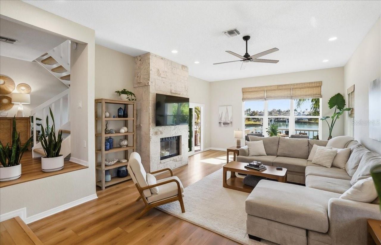 487 Pinellas Bayway S, Unit 107, Tierra Verde, FL 33715 Photo