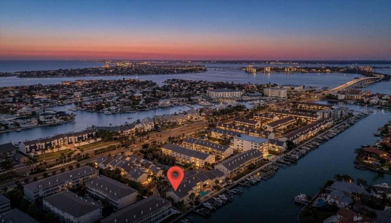 487 Pinellas Bayway S, Unit 107, Tierra Verde, FL 33715 Photo