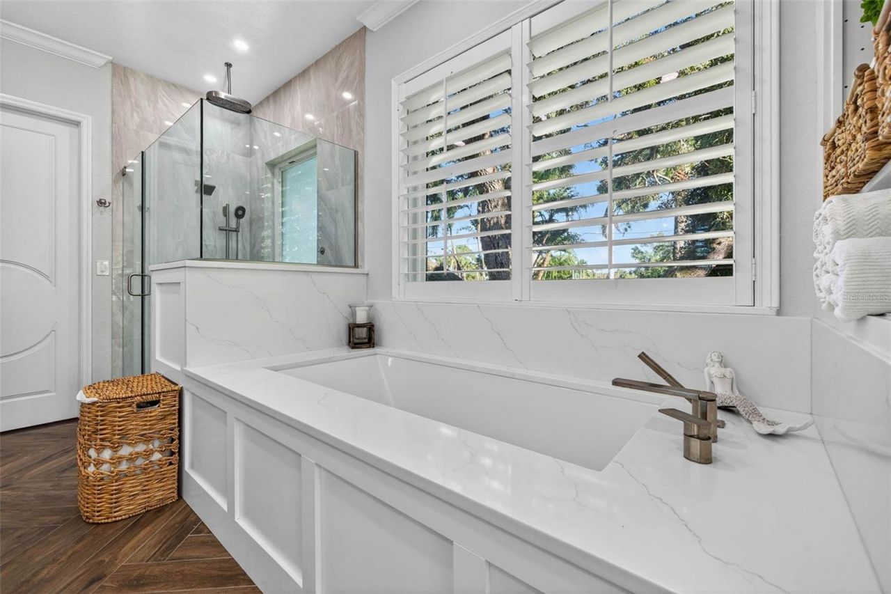 1581 Alexander Road, Belleair, FL 33756 Photo